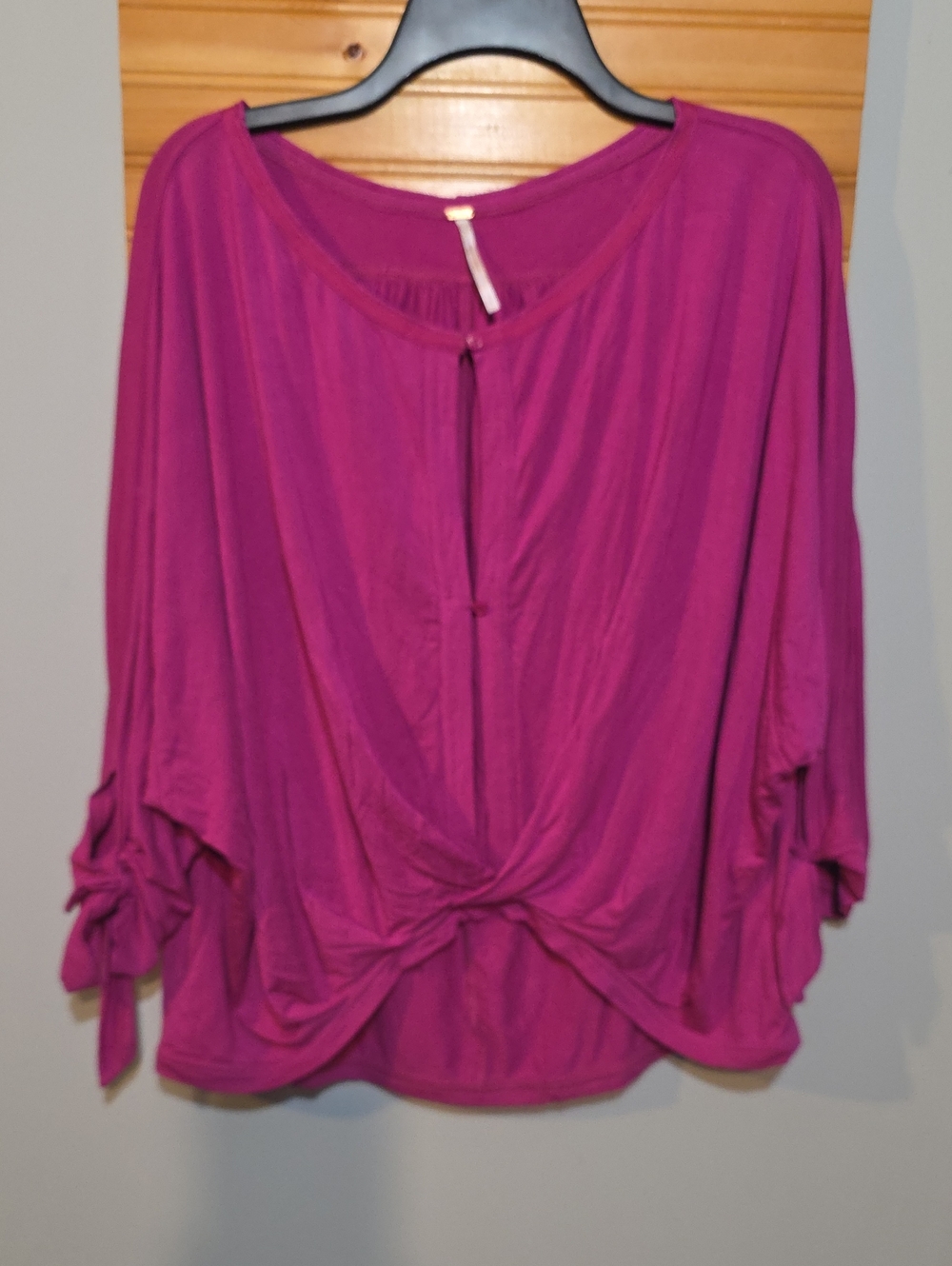Free People Magenta Keepin On Twist Front Tunic Top Sz M